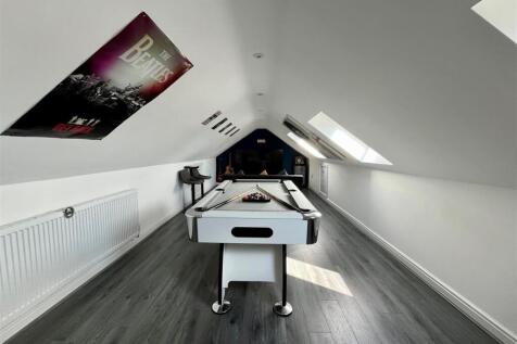 Loft Room - Image Three.jpg