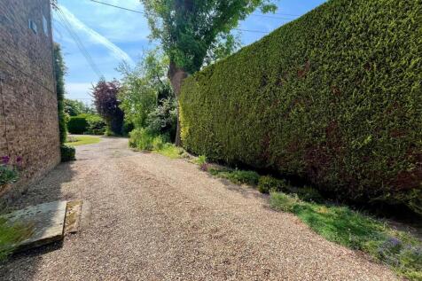 Driveway.jpg