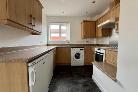 Kitchen Area.jpg
