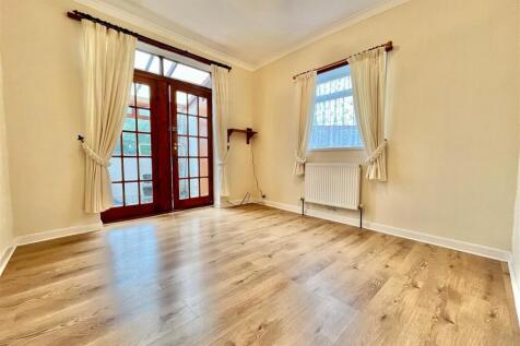 Ground Floor Garden Room.jpg