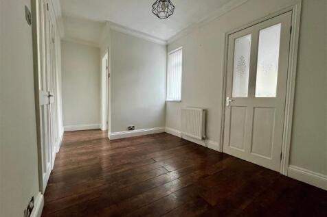 Dining Room.jpg