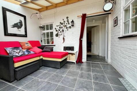 Garden Room.jpg