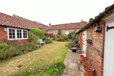 Rear Garden.jpg
