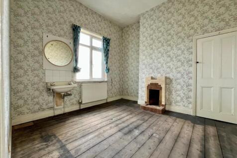 Bedroom Two.jpg