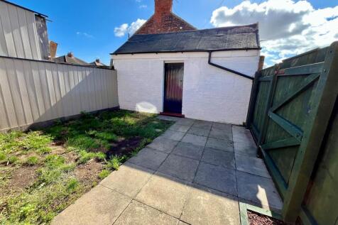 Rear Garden Area.jpg