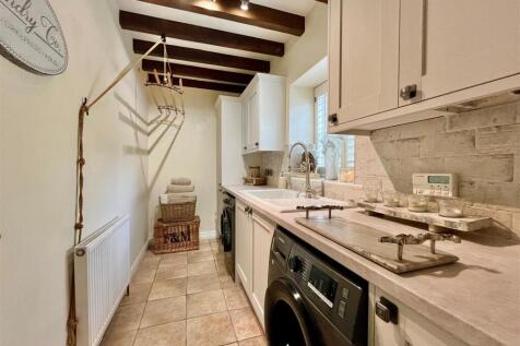 Utility Room.jpg