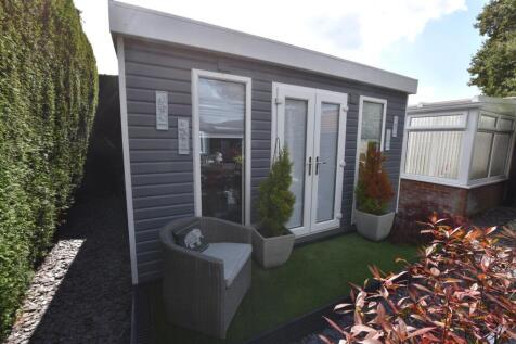 Garden Apartment.JPG