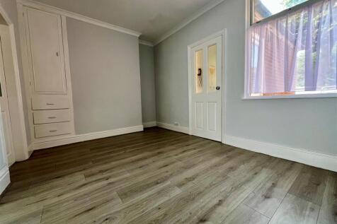 Dining Room.jpg