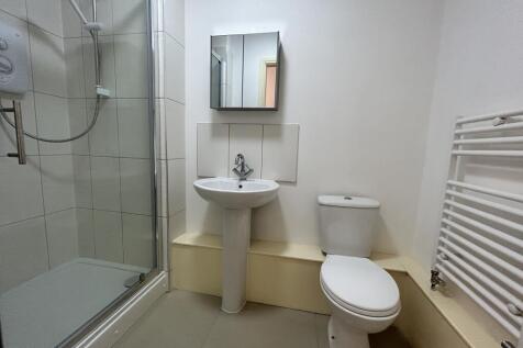 En-suite Bathroom