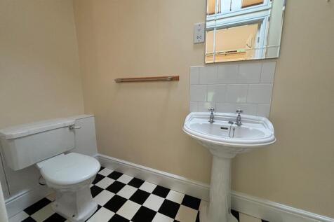 En-suite Bathroom