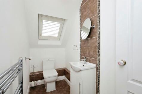Cloakroom/wc