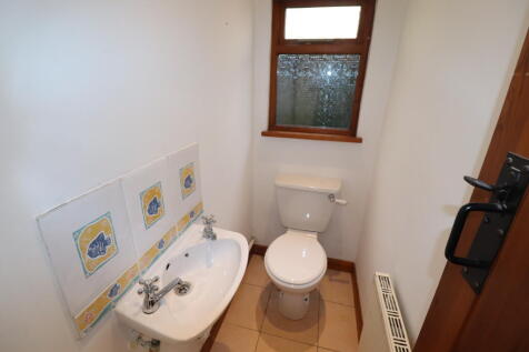 Annex Cloakroom