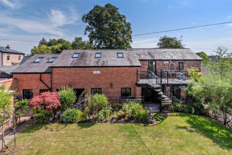 Coach House