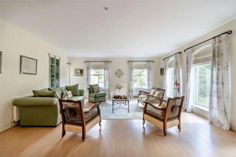 Annexe Lounge