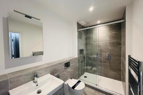 En-suite Bathroom