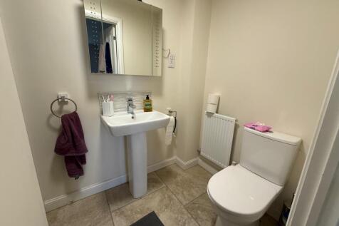 En-suite Bathroom