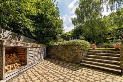Rear Courtyard