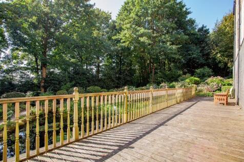 Resident&#39;s Sundeck