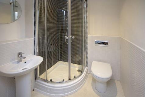 En-suite Shower