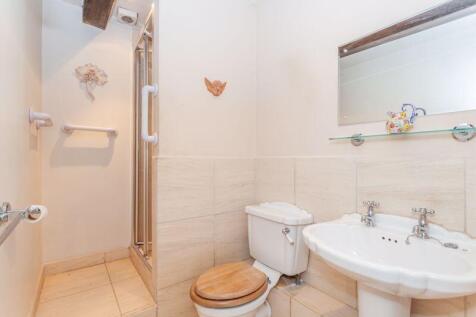 Bedroom 1 En-Suite