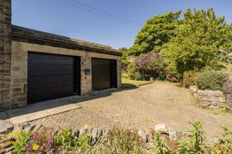 Garages &amp; Driveway