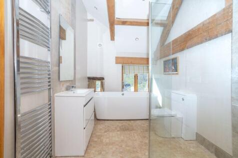 Bedroom 1 En-Suite