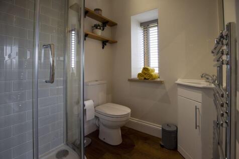 Bedroom 1 En-Suite