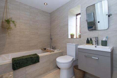 Bedroom 1 En-suite Bathroom