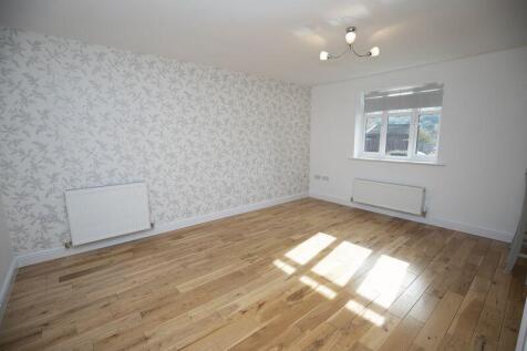 Open Plan Living / Kitchen