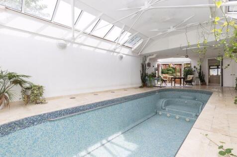 Hydrotherapy Pool