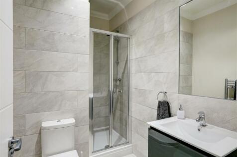 Sentinel shower room.jpg