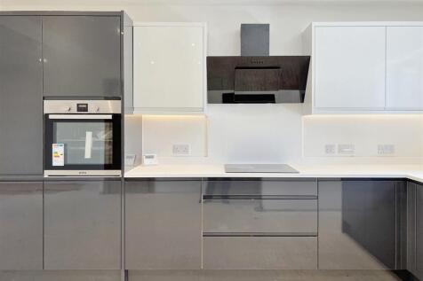 KITCHEN2.jpg