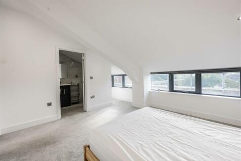 196 Sentinel House-11.jpg
