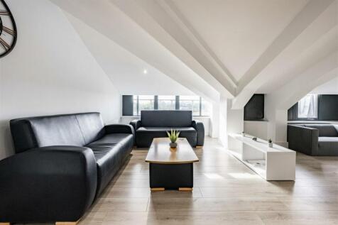 196 Sentinel House-2.jpg