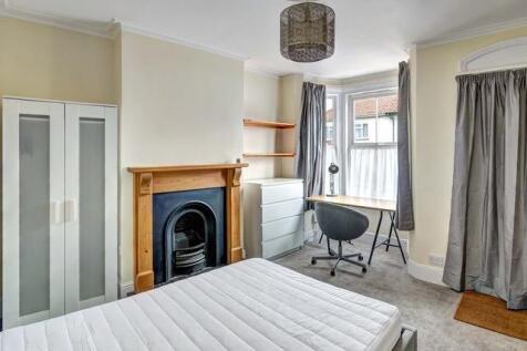 thumbnail_Bed 1 - Port Rd.jpg