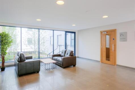Skipper-Lobby-002.jpg