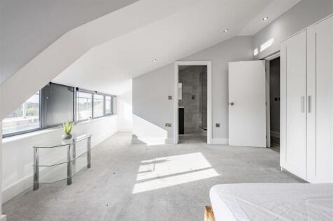 196 Sentinel House-15.jpg