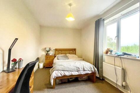 JzJFu7mydEyR9uM3jlE4CA (1).jpg