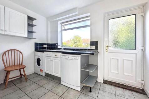 epAzaklh0kqvk2YH7AgfDQ (1).jpg