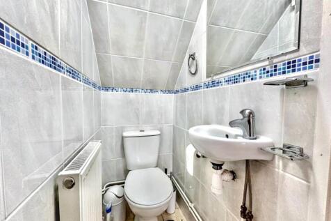 zfLUnTtGyUioGIUHsVAxEA (1).jpg