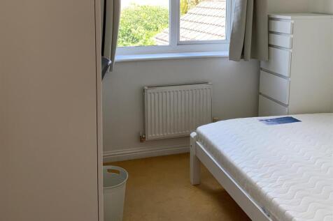 15 Bed 3.jpeg