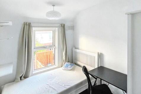 HYrYCIa2oka1aU8w5WWOTA (1).jpg