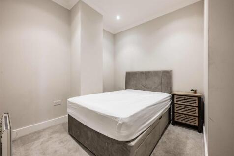 6-183 Sentinel House-6.jpg