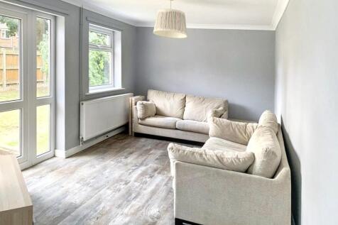 qa8dze0MW0GuiN06WlSDSA (1).jpg