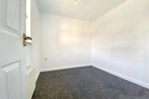 8qOwNSHLfkyUW7b36S7yWA (1).jpg