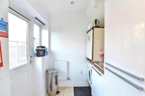 esHtZ3k24EyIzZKmrk_08A (1).jpg