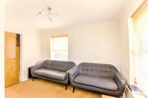 QcxKM_ldEEiV7LaQ6OP8BA 1.jpg