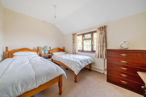 1344925-15-68b6dd...