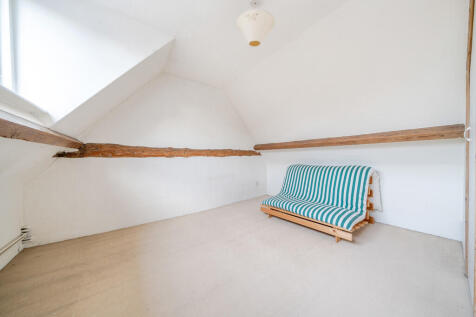 1374586-10-6909d4...