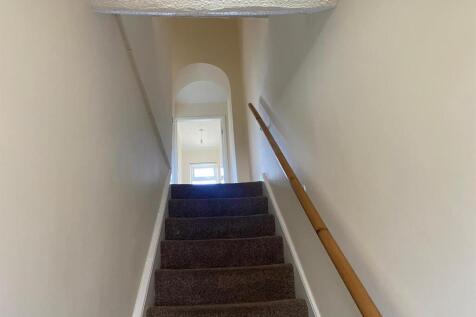 112elstairs.JPG